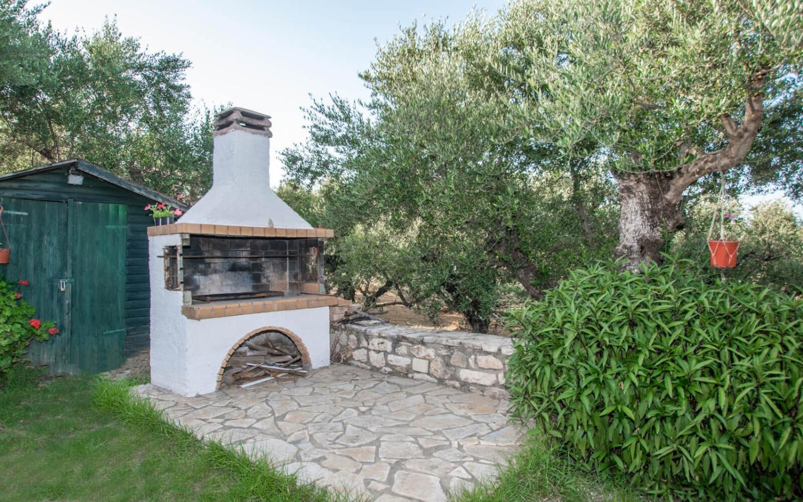 Villa Zoi Méson Yerakaríon Exterior photo